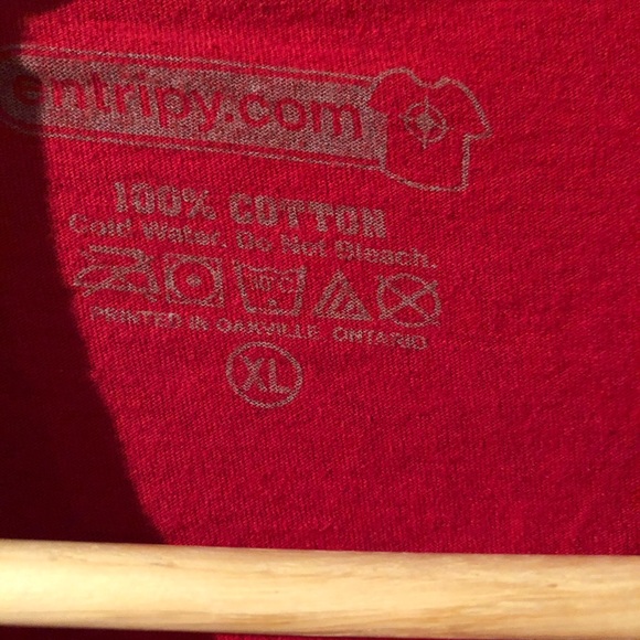 Red Raptors Shirt - Picture 3 of 4